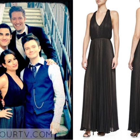 Alice + Olivia Pleated Wide Leg Jumpsuit - Picture 2 of 9